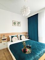 Luxury Apartment on Drewnowska Street