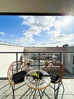 Luxury Apartment on Drewnowska Street