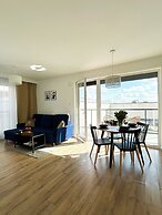 Luxury Apartment on Drewnowska Street