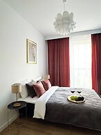 Luxury Apartment on Drewnowska Street