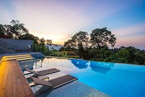 SeaView 2BR Duplex BluePoint 88 Patong