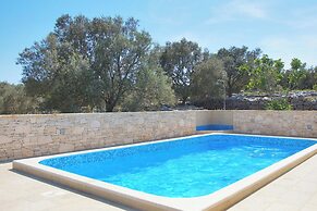 Solar Holiday House Martina