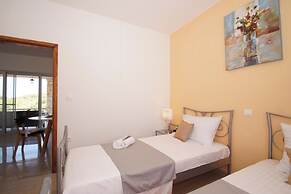 Solar Holiday House Martina