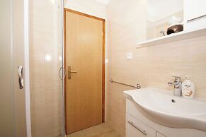 Solar Holiday House Martina