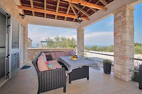 Solar Holiday House Martina