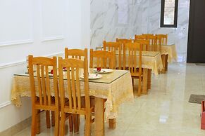 Chemi Hanoi Airport Hotel