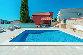 Hedera Estate, Villa Hedera XIX