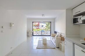 Charming 1 Bedroom Flat With Balcony/pool - Cannes