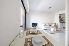 Charming 1 Bedroom Flat With Balcony/pool - Cannes