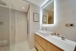 Amazing Historical Parisien Town House Next TO Louvre Area !