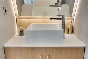 Amazing Historical Parisien Town House Next TO Louvre Area !