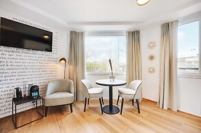 Magnificent Studio With Rooftop - 2P - Vanves