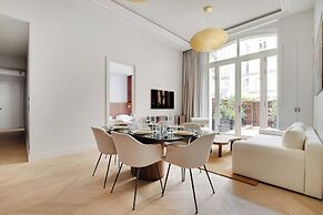 Sleek Apartment - 2bd/ 4P - Champs Elysees