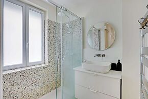Authentic Apartment - 3br/8p - Clignancourt
