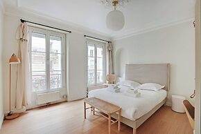 Authentic Apartment - 3br/8p - Clignancourt
