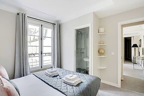 Authentic Apartment - 1br/4p - Near the Louvre