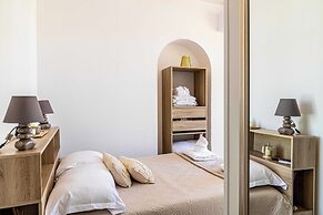 Nice Apartment With a/c - 1bd/4p - Heart of Cannes