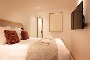 Luxury House With AC - 6bd/12p - Batignolles