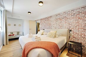 Elegant Apartment With Rooftop - 1br/4p - Vanves