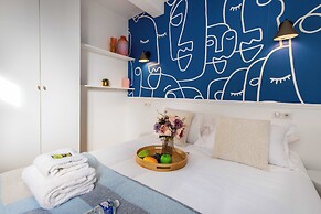 Chic, Comfortable Flat Near rue Montmartre