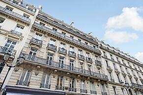 Chic Hotel-1br/4p In the Heart of the Palais Royal