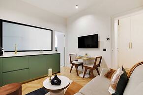 Chic Hotel-1br/4p In the Heart of the Palais Royal