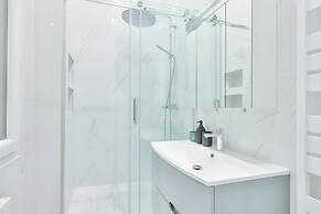 Magnificent Flat - Near Trocadaro