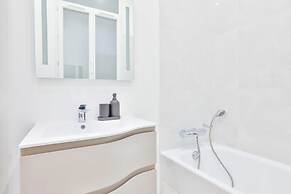 Magnificent Flat - Near Trocadaro