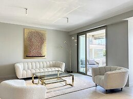 Apartment With Sea View Terrace