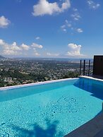 Kingston view