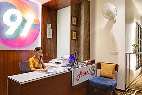 Hotel 91 Golf Course Road