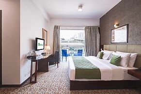 Hotel 91 Golf Course Road