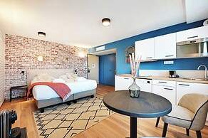 Studio With Rooftop Access - 4P - Vanves