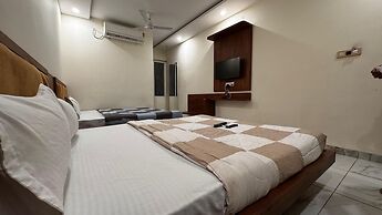 Hotel Prakasham