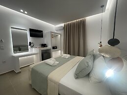 THEOFANIS STUDIOS