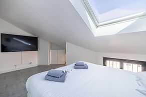 Luxury Penthouse 120ma2 in the Heart of Cannes