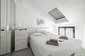 Luxury Penthouse 120ma2 in the Heart of Cannes