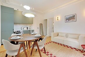 Elegance, Comfort and Modernity