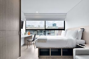 w Radiant Loft w Perfect View in Santa Barbara