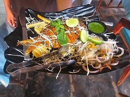 Sydney X cafe and Huts