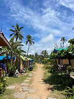 Sydney X cafe and Huts