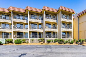 Walk to Beach: Resort Perks at Hilton Head Condo!