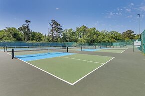 Walk to Beach: Resort Perks at Hilton Head Condo!