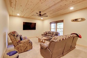 Hot Tub & Fire Pit: Secluded Blue Ridge Cabin!