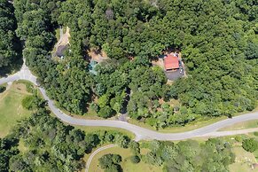Hot Tub & Fire Pit: Secluded Blue Ridge Cabin!