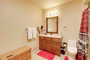 Hot Tub & Fire Pit: Secluded Blue Ridge Cabin!