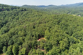 Hot Tub & Fire Pit: Secluded Blue Ridge Cabin!
