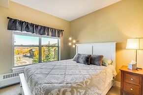 Walk to Slopes: Granby Condo w/ Balcony!