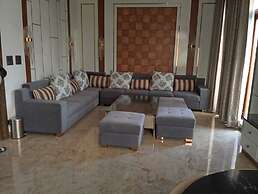 The Taj Mughal Courtyard Homestay