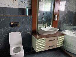 The Taj Mughal Courtyard Homestay